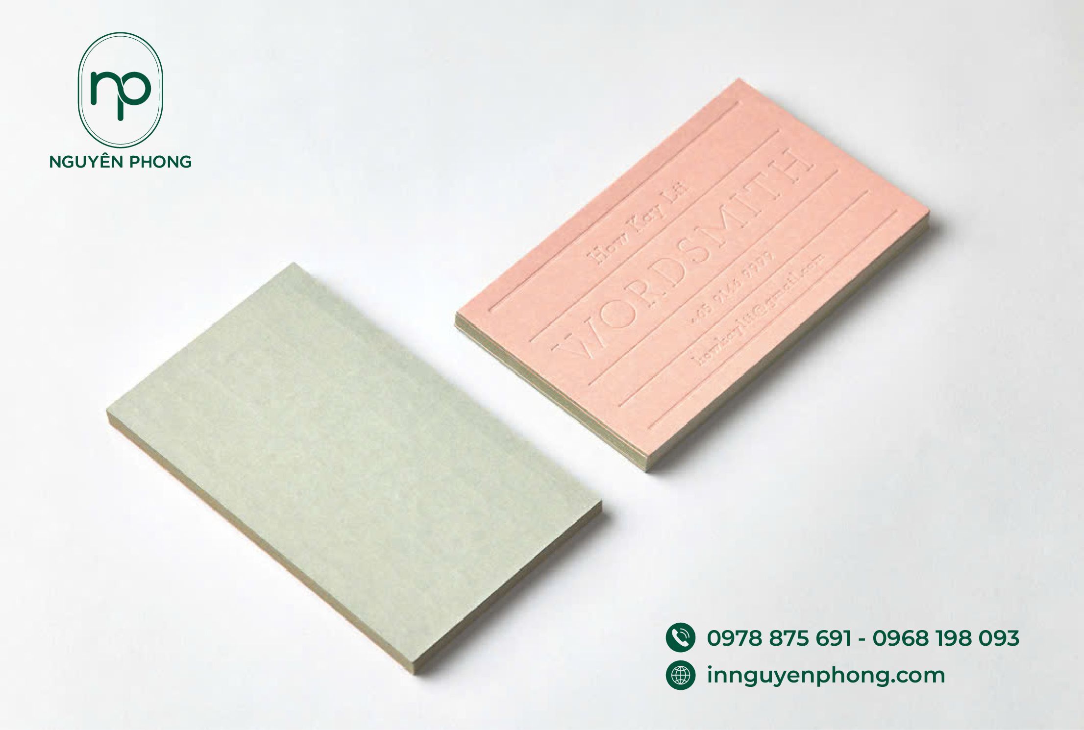 Mẫu namecard giấy mỹ thuật đơn giản 